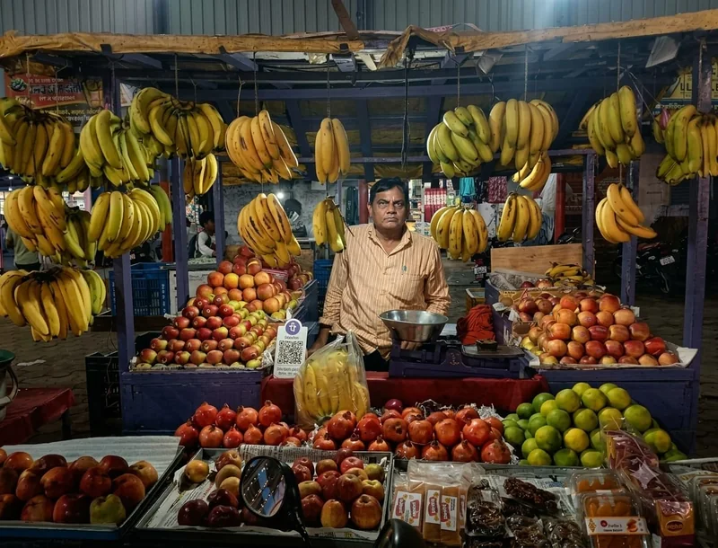 पीएम स्वनिधि योजना से अमृत लाल रजक के फल व्यवसाय को मिला संबल